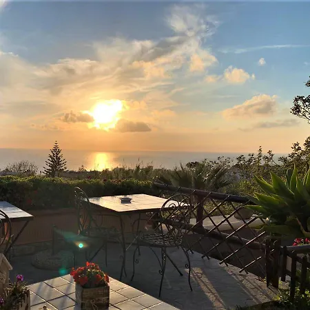 La Terrazzina Sul Tramonto Bed & Breakfast Forio (Isola d'Ischia)
