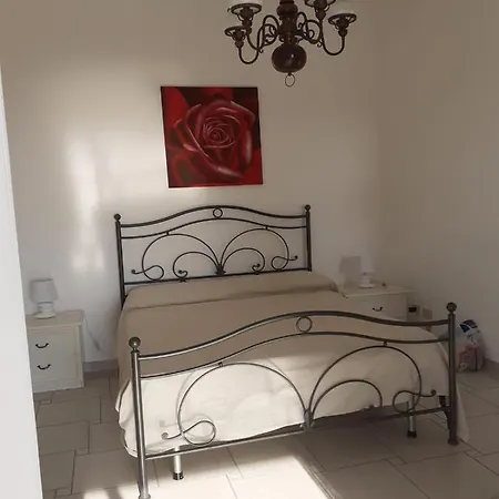 Bed & Breakfast La Terrazzina Sul Tramonto 3*