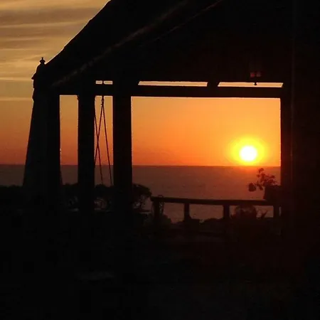 Bed & Breakfast La Terrazzina Sul Tramonto 3*